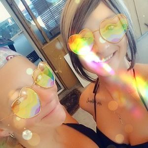 Meet your Posher, Chrissy